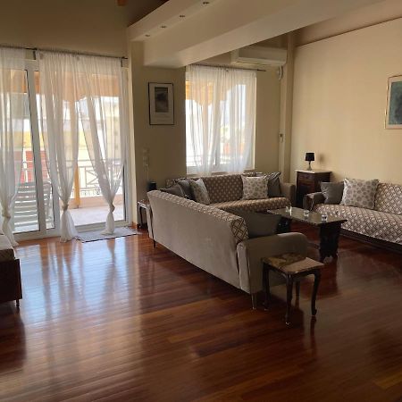 Apartament Azure Retreat Loutráki Zewnętrze zdjęcie