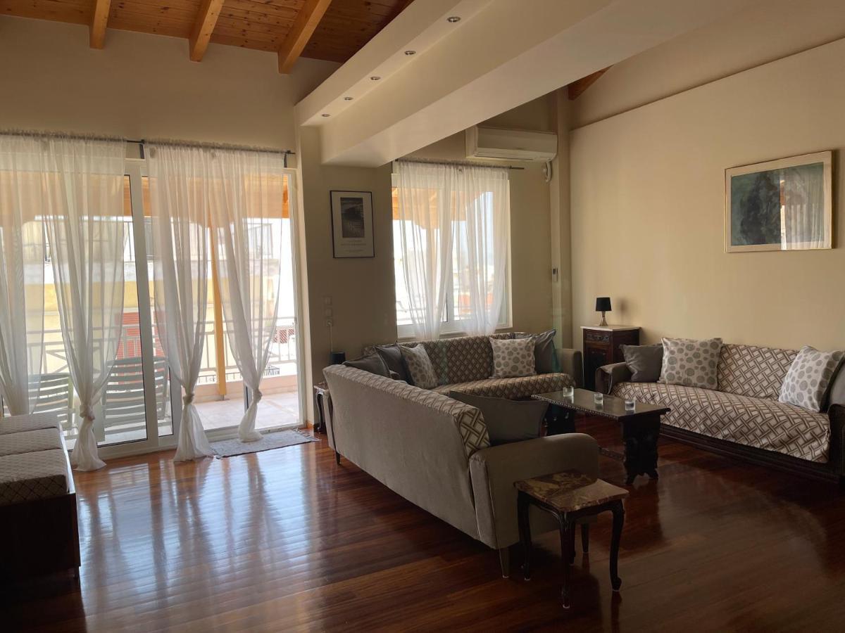 Apartament Azure Retreat Loutráki Zewnętrze zdjęcie
