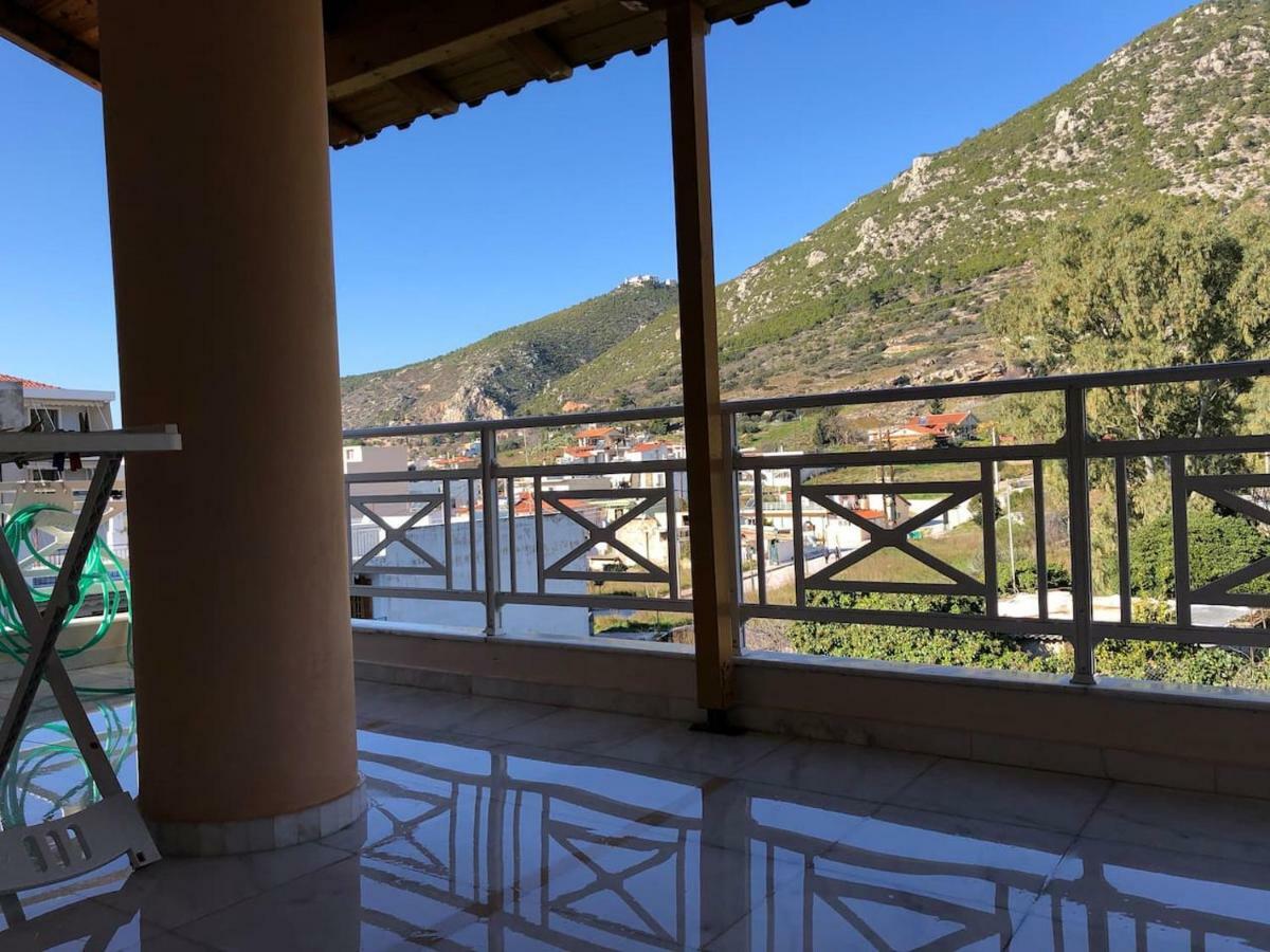 Apartament Azure Retreat Loutráki Zewnętrze zdjęcie